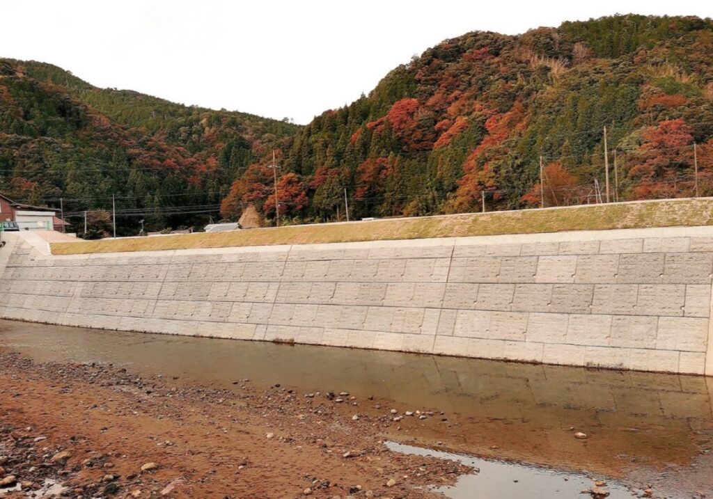 河川災害復旧工事