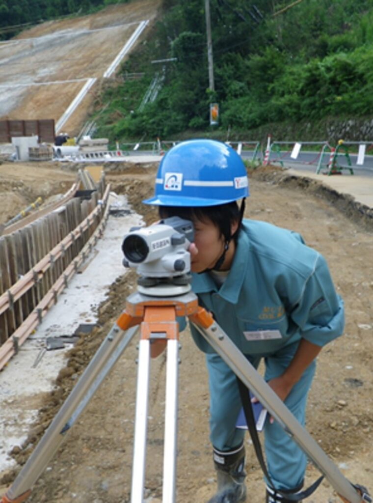 インターンシップに参加する学生