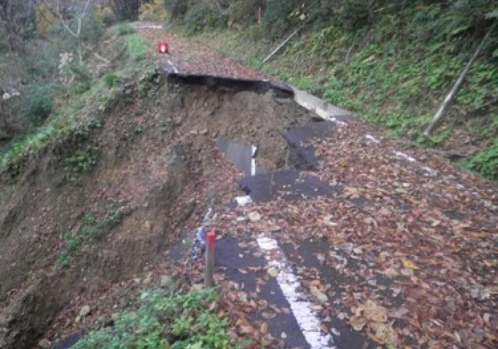 道路災害復旧工事